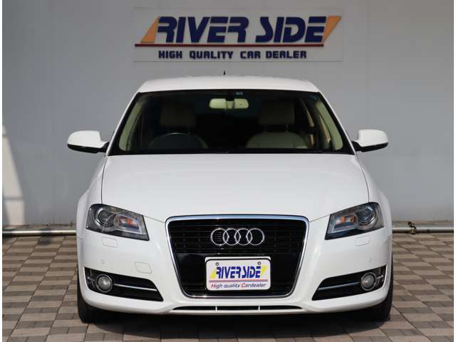 アウディ Ａ３　スポーツバック １．４　ＴＦＳＩ H24年 (関東) 99