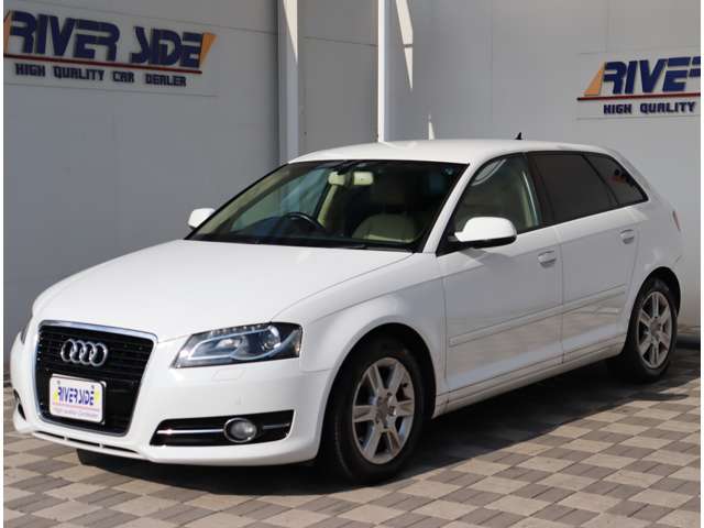 アウディ Ａ３　スポーツバック １．４　ＴＦＳＩ H24年 (関東) 99