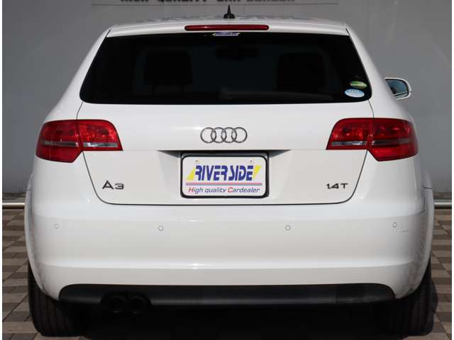 アウディ Ａ３　スポーツバック １．４　ＴＦＳＩ H24年 (関東) 99