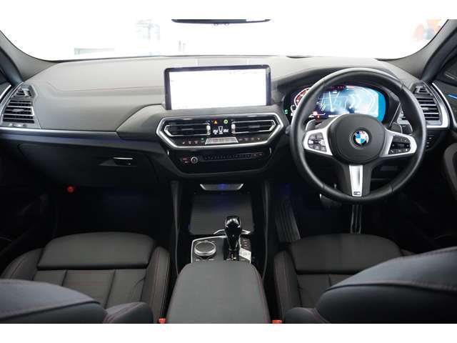 ＢＭＷ Ｘ４ Ｘドライブ２０Ｄ Ｍスポーツ ディーゼルターボ ４ＷＤ R6年 (近畿) 99