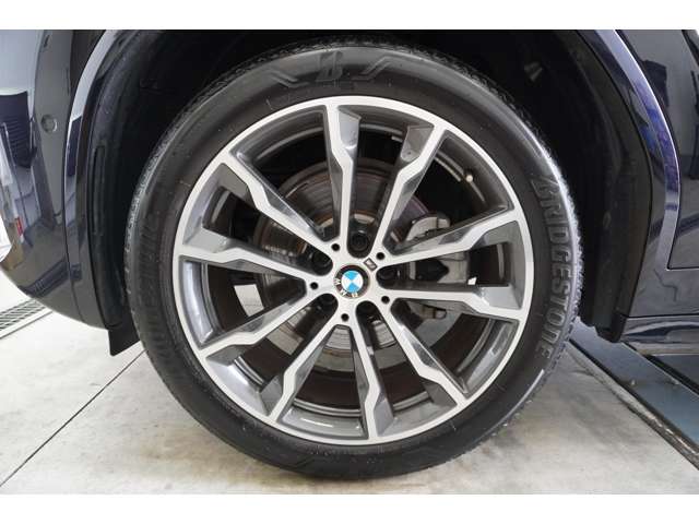 ＢＭＷ Ｘ４ Ｘドライブ２０Ｄ Ｍスポーツ ディーゼルターボ ４ＷＤ R6年 (近畿) 99