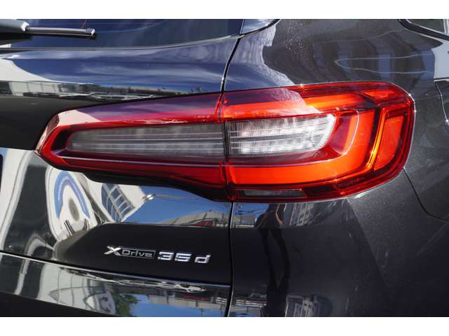 ＢＭＷ Ｘ５ Ｘドライブ ３５Ｄ Ｍスポーツ ４ＷＤ R1年 (近畿) 99