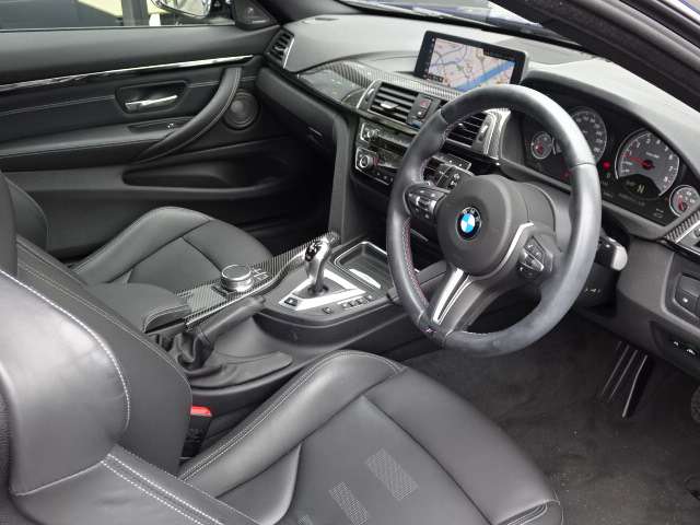 ＢＭＷ Ｍ４クーペ コンペティション Ｍ ＤＣＴ ドライブロジック R1年 (近畿) 99