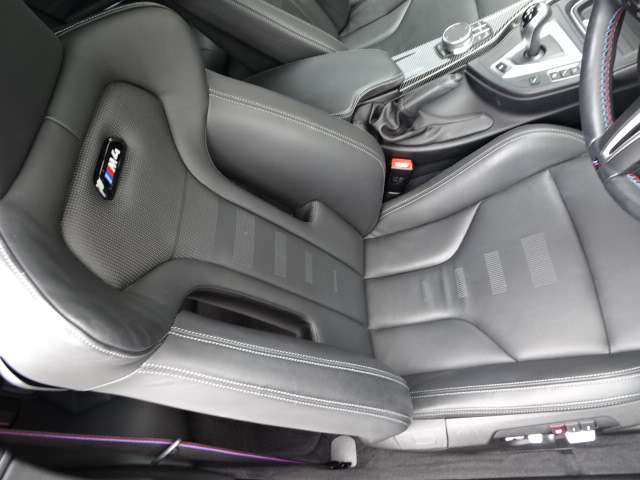 ＢＭＷ Ｍ４クーペ コンペティション Ｍ ＤＣＴ ドライブロジック R1年 (近畿) 99