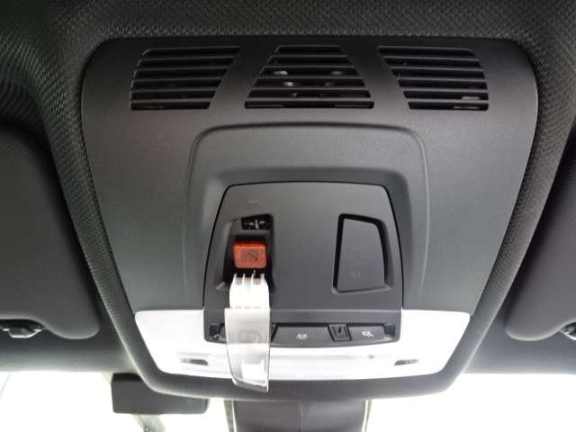 ＢＭＷ Ｍ４クーペ コンペティション Ｍ ＤＣＴ ドライブロジック R1年 (近畿) 99