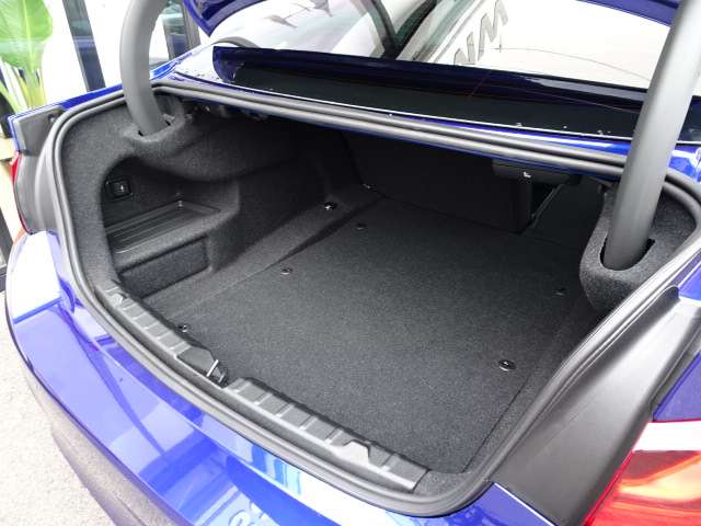 ＢＭＷ Ｍ４クーペ コンペティション Ｍ ＤＣＴ ドライブロジック R1年 (近畿) 99