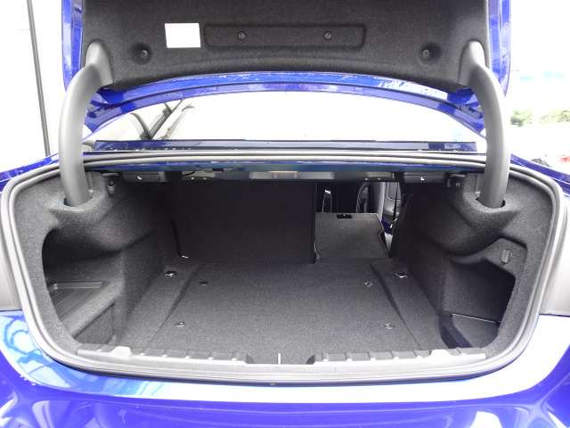 ＢＭＷ Ｍ４クーペ コンペティション Ｍ ＤＣＴ ドライブロジック R1年 (近畿) 99