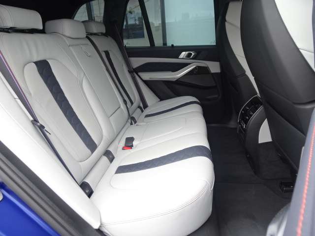 ＢＭＷ Ｘ５　Ｍ コンペティション ４ＷＤ R3年 (近畿) 99