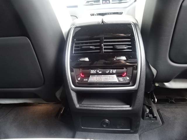 ＢＭＷ Ｘ５　Ｍ コンペティション ４ＷＤ R3年 (近畿) 99