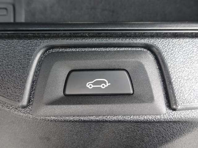 ＢＭＷ Ｘ５　Ｍ コンペティション ４ＷＤ R3年 (近畿) 99