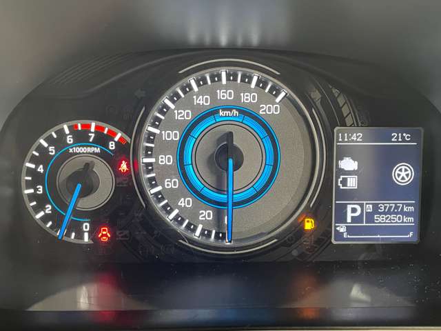 スズキ クロスビー １．０ ハイブリッド ＭＸ スズキ セーフティ サポートパッケージ装着車 ４ＷＤ H30年 (北海道) 99