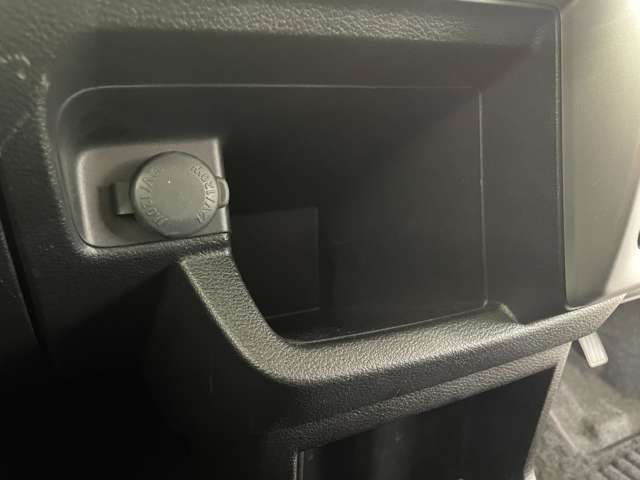 スズキ クロスビー １．０ ハイブリッド ＭＸ スズキ セーフティ サポートパッケージ装着車 ４ＷＤ H30年 (北海道) 99