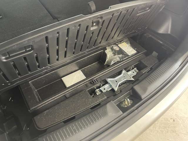 スズキ クロスビー １．０ ハイブリッド ＭＸ スズキ セーフティ サポートパッケージ装着車 ４ＷＤ H30年 (北海道) 99