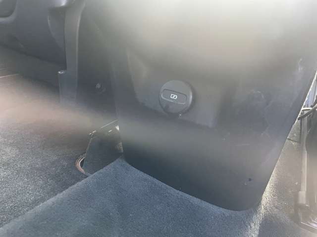 ボルボ ＸＣ９０ Ｂ６ ＡＷＤ インスクリプション ４ＷＤ R3年 (東北) 99