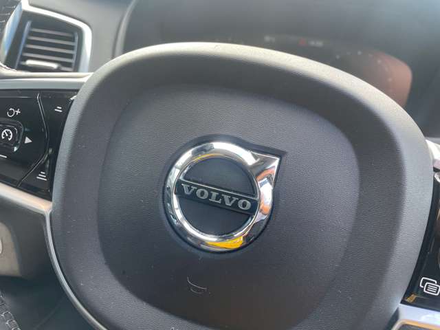 ボルボ ＸＣ９０ Ｂ６ ＡＷＤ インスクリプション ４ＷＤ R3年 (東北) 99