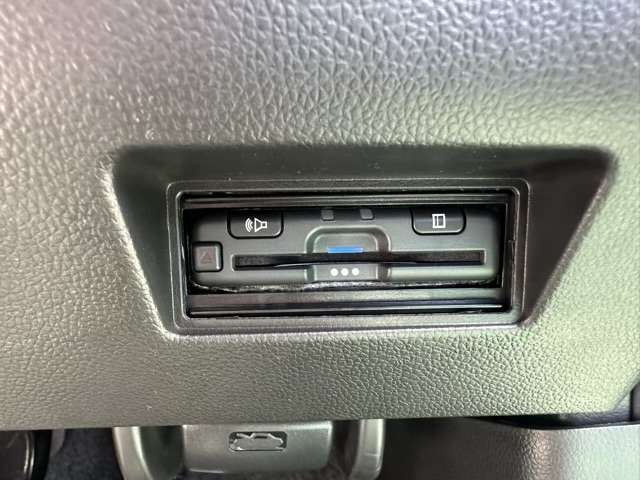 スズキ スイフト スポーツ １．４ スズキセーフティサポート非装着車 R5年 (東海) 99