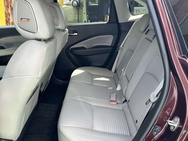 日産 ノートオーラ １．２ Ｇ レザーエディション R4年 (東海) 99