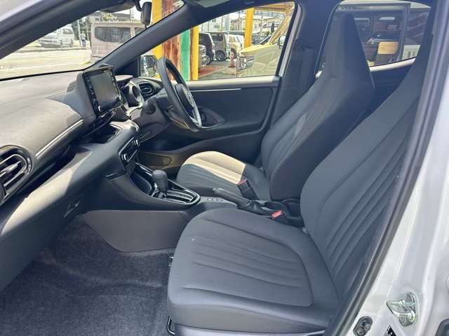 トヨタ ヤリス １．０ Ｇ R5年 (東海) 99