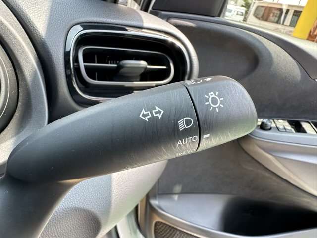 トヨタ ヤリス １．０ Ｇ R5年 (東海) 99