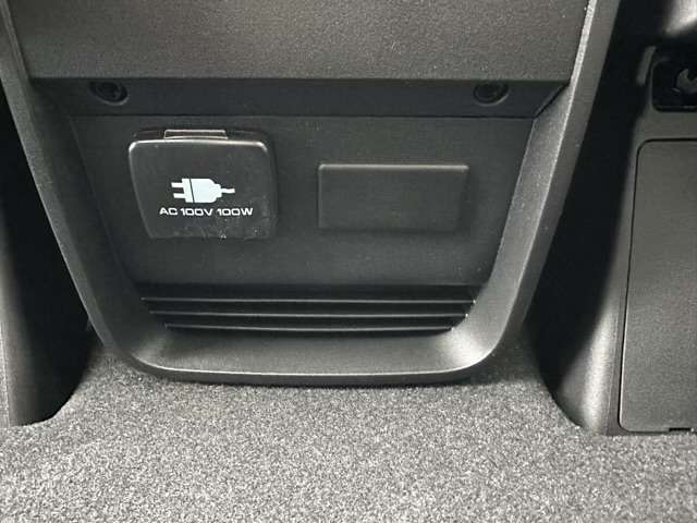 三菱 デリカ　Ｄ：５ ２．２ Ｐ ディーゼルターボ ４ＷＤ R6年 (東海) 99