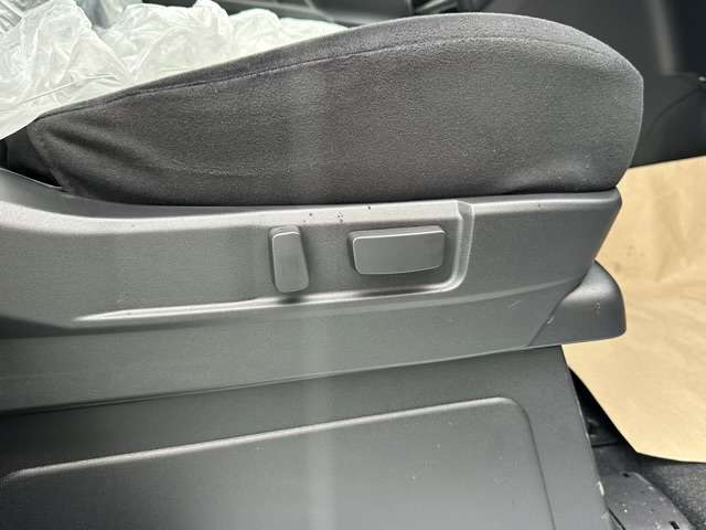 三菱 デリカ　Ｄ：５ ２．２ Ｐ ディーゼルターボ ４ＷＤ R6年 (東海) 99