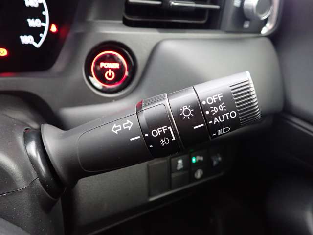 ホンダ ヴェゼル １．５ Ｅ：ＨＥＶ Ｘ R4年 (関東) 99