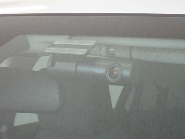 ホンダ ヴェゼル １．５ Ｅ：ＨＥＶ Ｘ R4年 (関東) 99