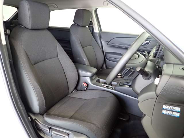 ホンダ ヴェゼル １．５ Ｅ：ＨＥＶ Ｘ R4年 (関東) 99