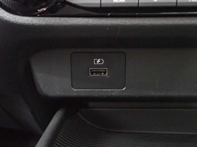 日産 ノート １．２ Ｘ R3年 (関東) 99