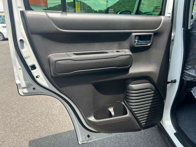 スズキ ハスラー ６６０ ハイブリッド Ｘ ４ＷＤ R6年 () 99