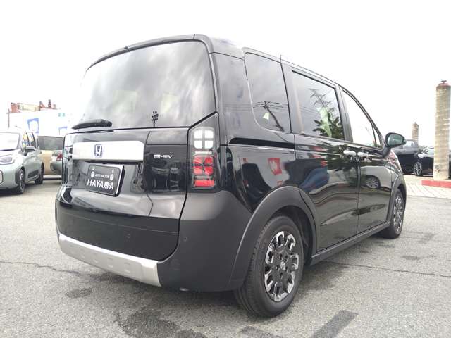 ホンダ フリード　ハイブリッド １．５ Ｅ：ＨＥＶ クロスター R6年 (九州・沖縄) 99