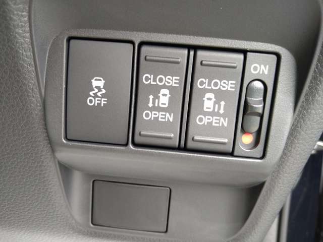 ホンダ フリード　ハイブリッド １．５ Ｅ：ＨＥＶ クロスター R6年 (九州・沖縄) 99