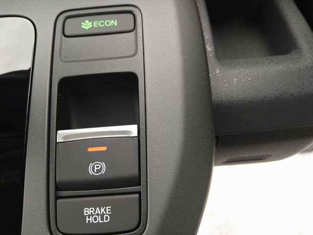 ホンダ フリード　ハイブリッド １．５ Ｅ：ＨＥＶ クロスター R6年 (九州・沖縄) 99