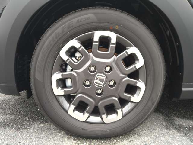 ホンダ フリード　ハイブリッド １．５ Ｅ：ＨＥＶ クロスター R6年 (九州・沖縄) 99