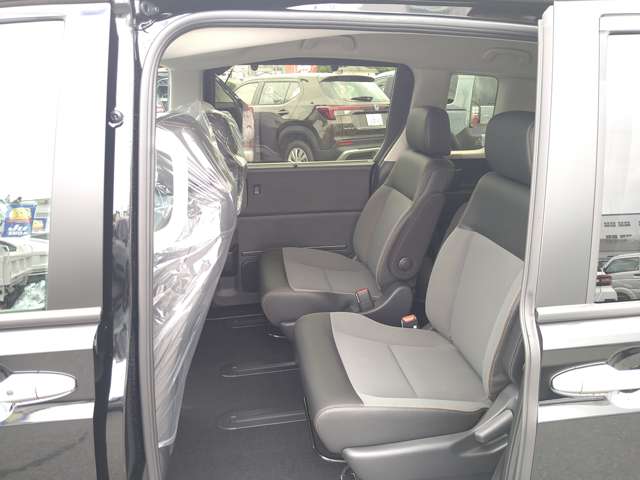 ホンダ フリード　ハイブリッド １．５ Ｅ：ＨＥＶ クロスター R6年 (九州・沖縄) 99