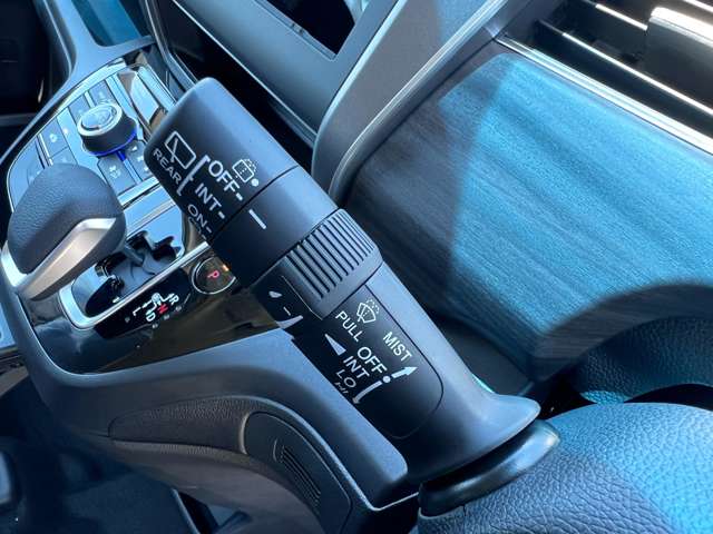 ホンダ フリード　ハイブリッド １．５ ハイブリッド Ｇ ブラックスタイル R6年 (九州・沖縄) 99