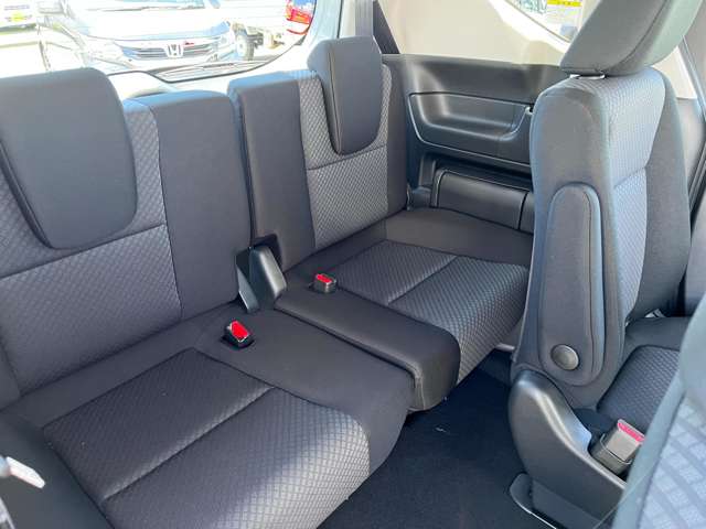 ホンダ フリード　ハイブリッド １．５ ハイブリッド Ｇ ブラックスタイル R6年 (九州・沖縄) 99