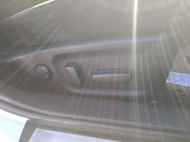 トヨタ クラウン ２．５ ロイヤルサルーン H28年 (九州・沖縄) 99