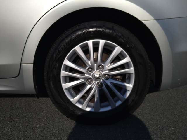 トヨタ クラウン ２．５ ロイヤルサルーン H28年 (九州・沖縄) 99