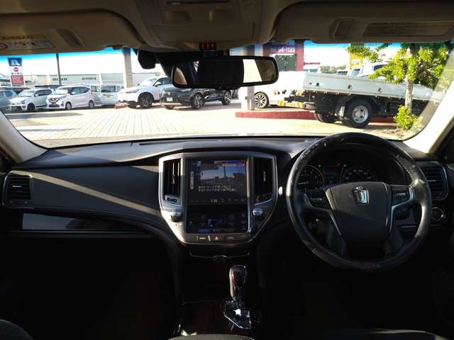 トヨタ クラウン ２．５ ロイヤルサルーン H28年 (九州・沖縄) 99