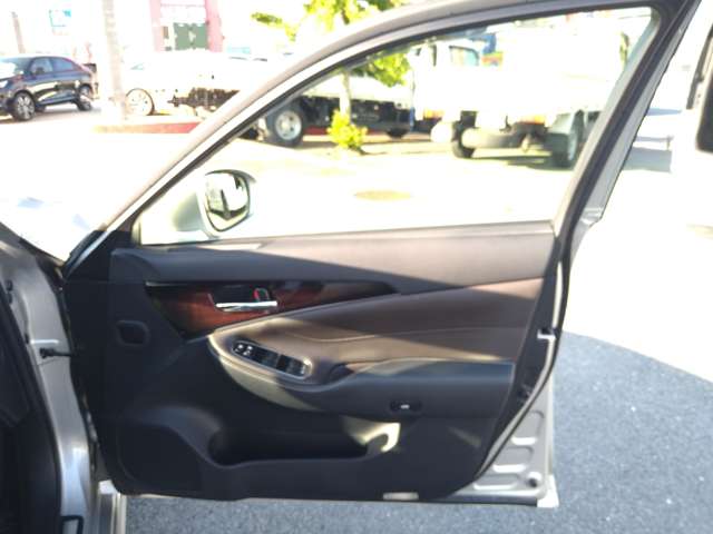 トヨタ クラウン ２．５ ロイヤルサルーン H28年 (九州・沖縄) 99