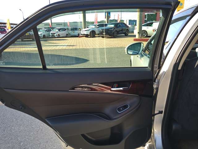 トヨタ クラウン ２．５ ロイヤルサルーン H28年 (九州・沖縄) 99