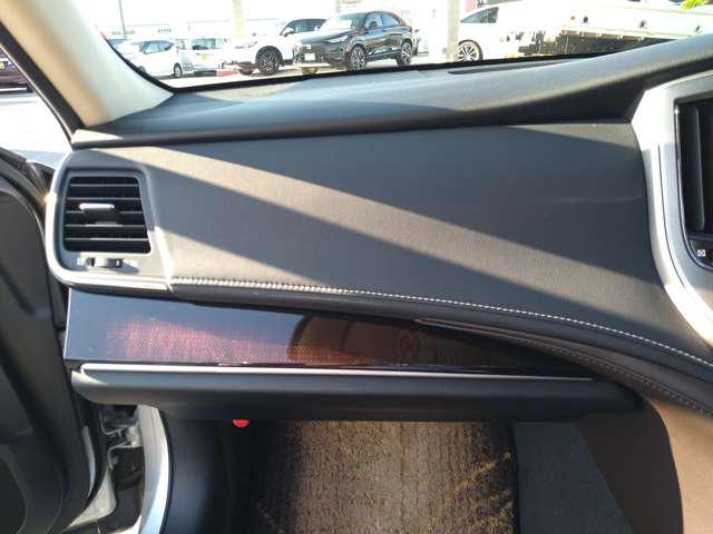 トヨタ クラウン ２．５ ロイヤルサルーン H28年 (九州・沖縄) 99