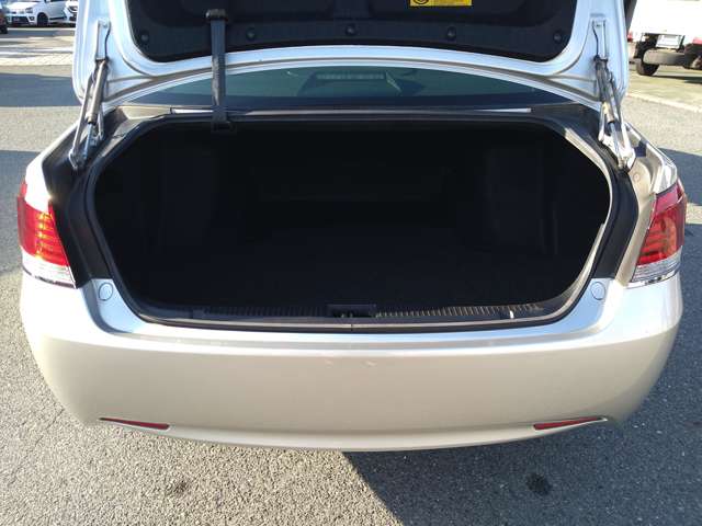 トヨタ クラウン ２．５ ロイヤルサルーン H28年 (九州・沖縄) 99