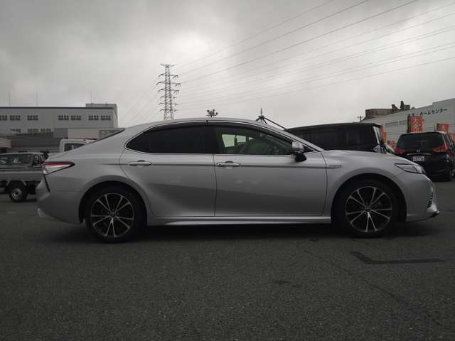 トヨタ カムリ ２．５ ＷＳ レザーパッケージ R1年 (九州・沖縄) 99