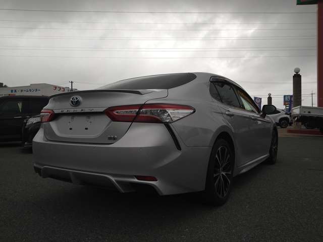 トヨタ カムリ ２．５ ＷＳ レザーパッケージ R1年 (九州・沖縄) 99