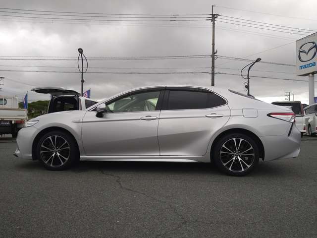 トヨタ カムリ ２．５ ＷＳ レザーパッケージ R1年 (九州・沖縄) 99