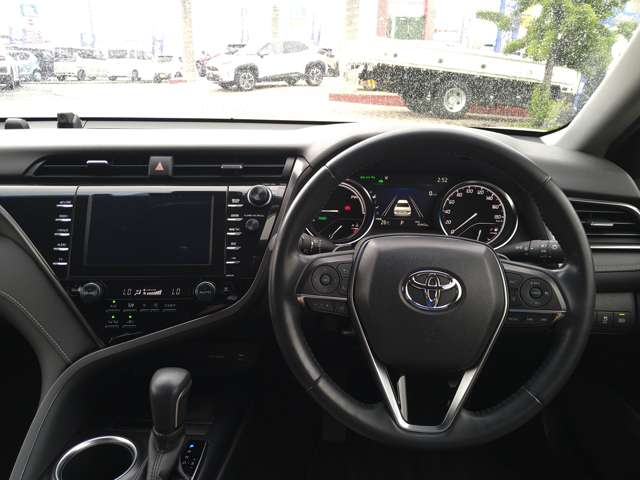 トヨタ カムリ ２．５ ＷＳ レザーパッケージ R1年 (九州・沖縄) 99