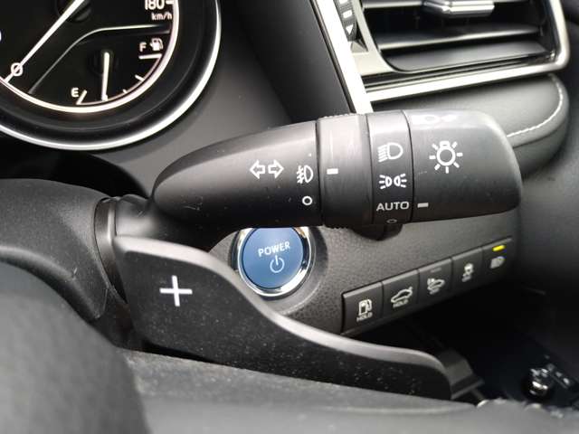 トヨタ カムリ ２．５ ＷＳ レザーパッケージ R1年 (九州・沖縄) 99