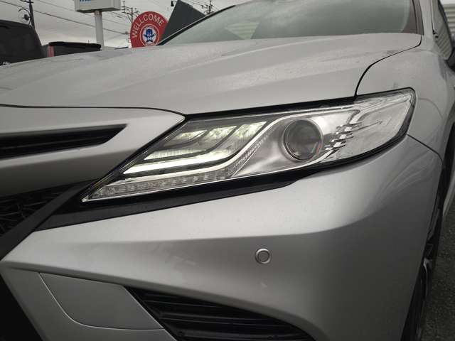 トヨタ カムリ ２．５ ＷＳ レザーパッケージ R1年 (九州・沖縄) 99